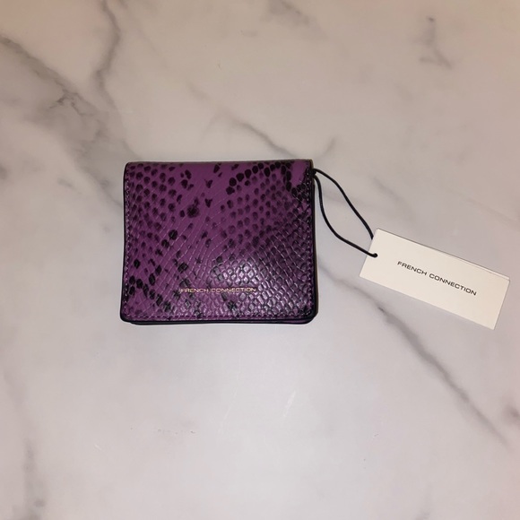 FRENCH CONNECTION Ines Python Card Holder - Picture 6 of 8